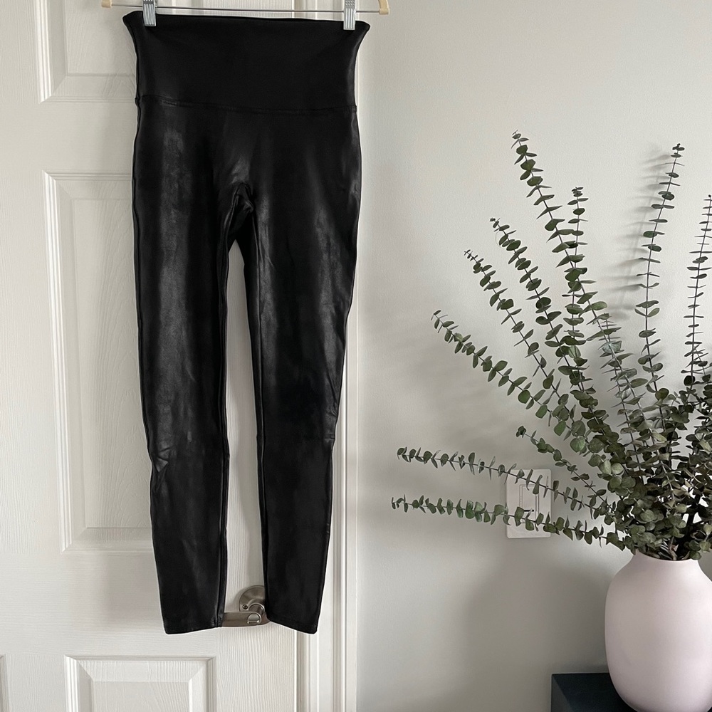 SPANX Faux Leather Leggings